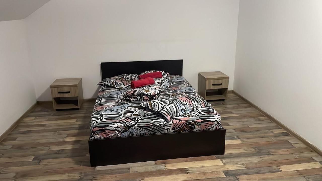 Lucky House Apartment Brasov Ngoại thất bức ảnh