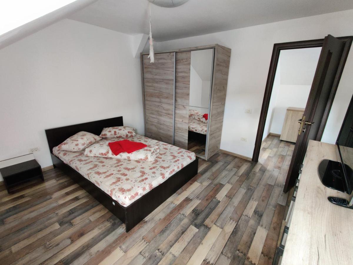Lucky House Apartment Brasov Ngoại thất bức ảnh