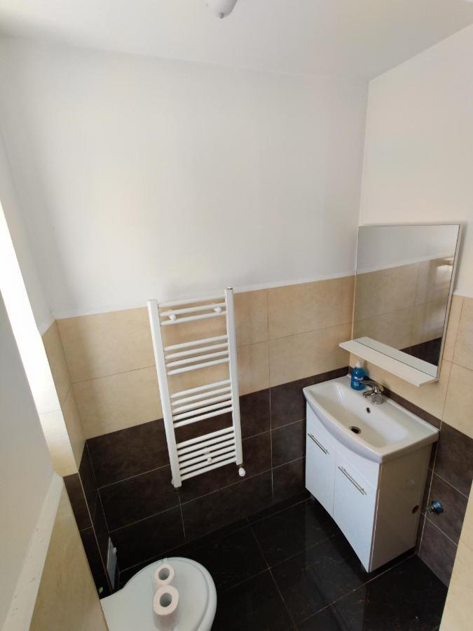 Lucky House Apartment Brasov Ngoại thất bức ảnh