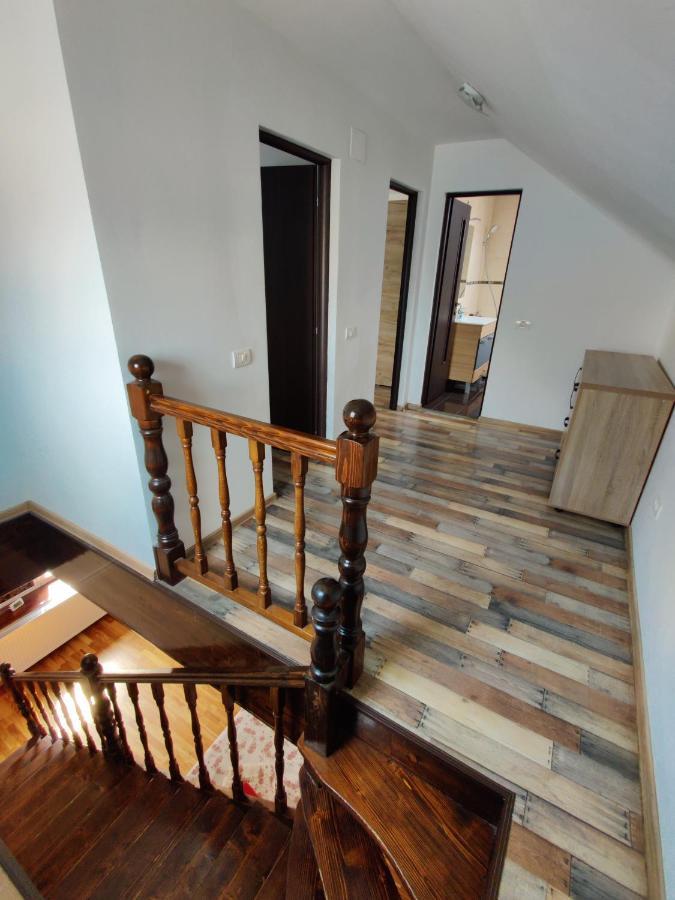 Lucky House Apartment Brasov Ngoại thất bức ảnh