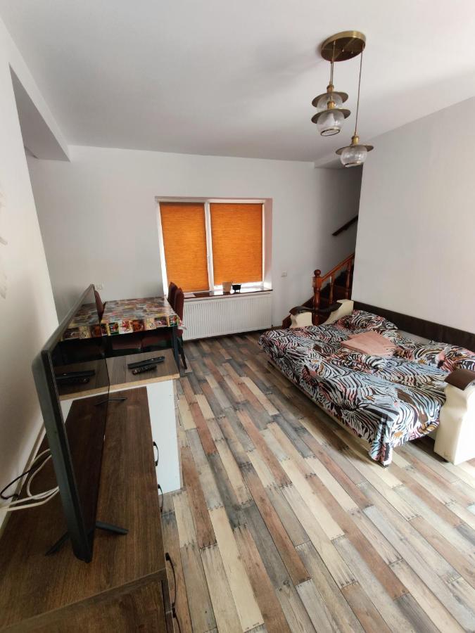 Lucky House Apartment Brasov Ngoại thất bức ảnh